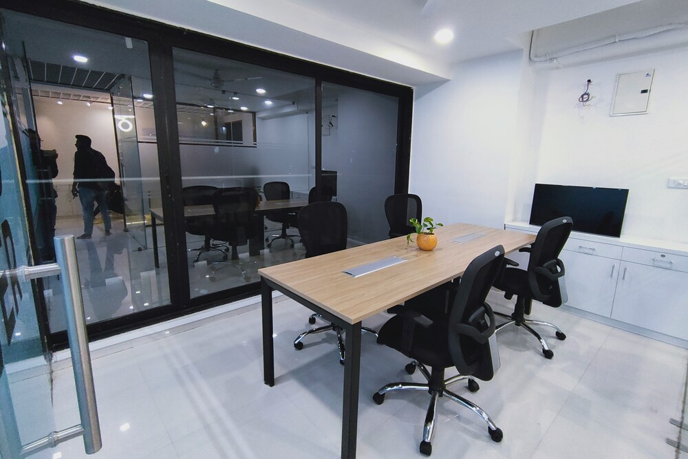 custom office solutions